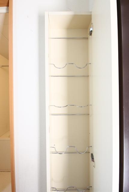 収納　収納 シューズボックス?