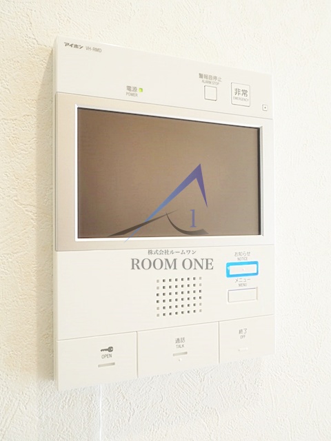 セキュリティ　モニター付きインターホンです。