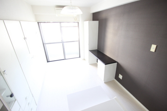 居室・リビング　※別部屋の写真です