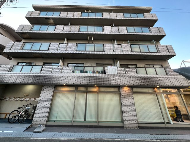 建物外観　敷地内に駐輪場あります！