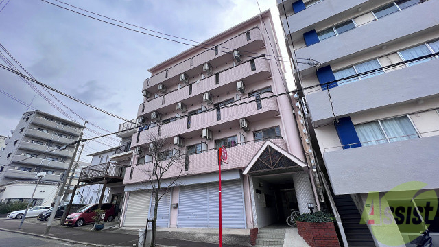 建物外観　落ち着いたお洒落な外観