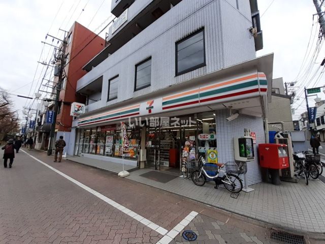 コンビニ　セブンイレブン井の頭公園駅前店（コンビニ）まで482m