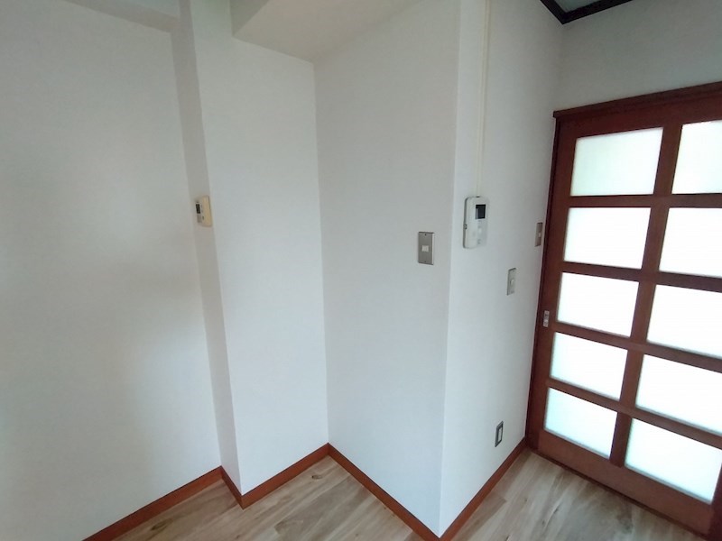 セキュリティ　TVドアホンで来客の確認ができます