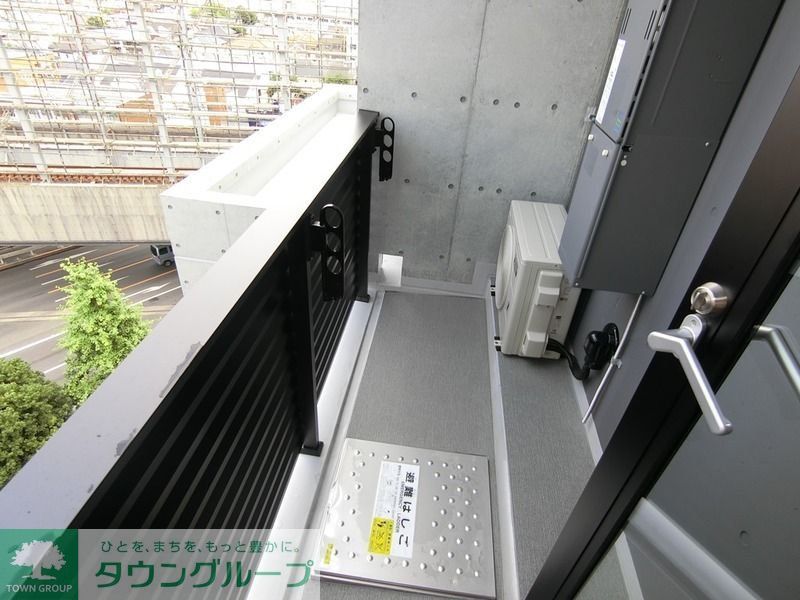 バルコニー　バルコニー