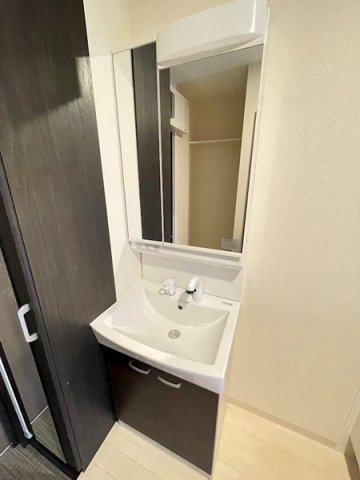洗面設備　忙しい朝には欠かせない洗面所です♪