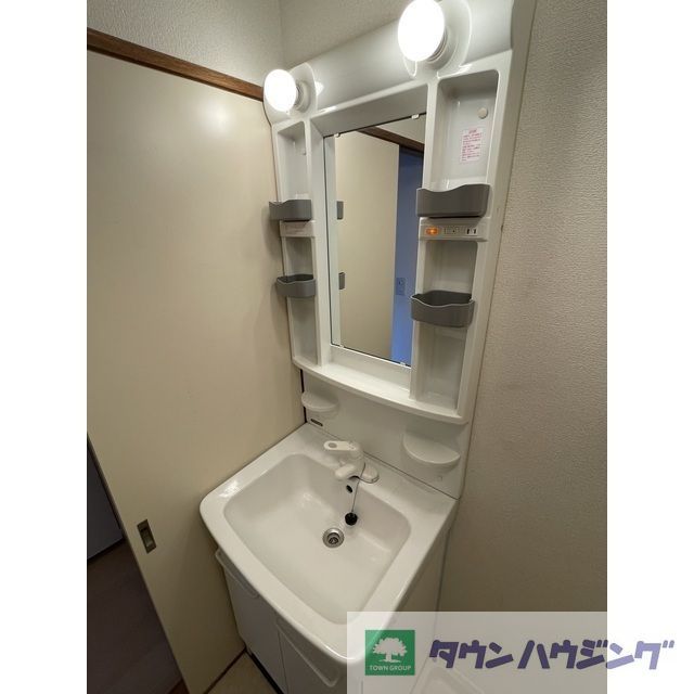 洗面設備　同タイプ別フロア部屋写真※現況優先となります