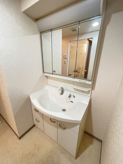 洗面設備　※別部屋の写真です
