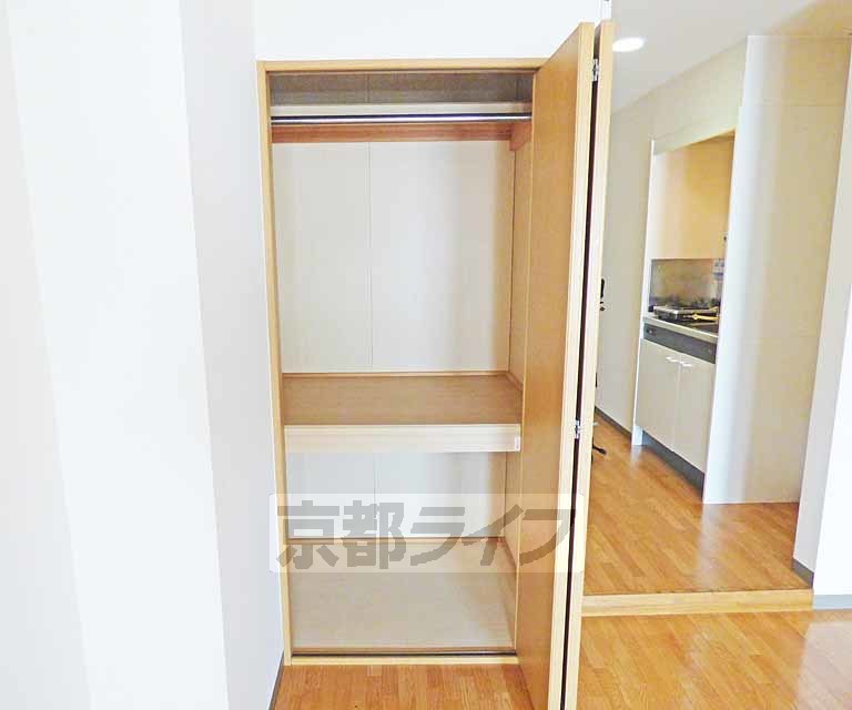 収納　広々とした収納です。