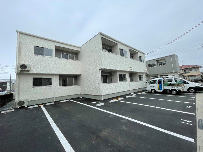 建物外観　Nスタイルホームにお任せ下さい♪