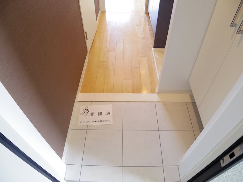 グレンパーク中川の玄関写真