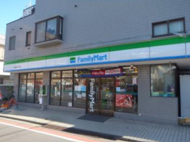 コンビニ　ファミリーマート中野新井二丁目店（コンビニ）まで149m