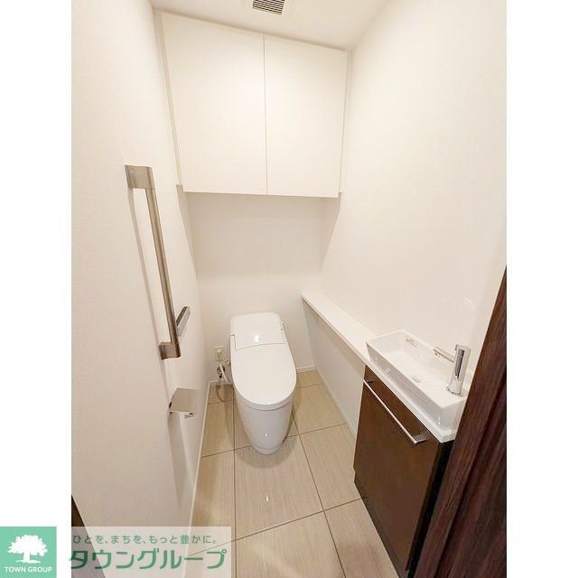 トイレ　お部屋探しは株式会社　タウンハウジング　までお気軽にお問合…