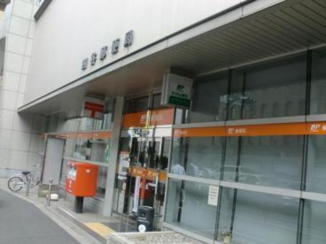 郵便局　四谷郵便局（郵便局）まで726m