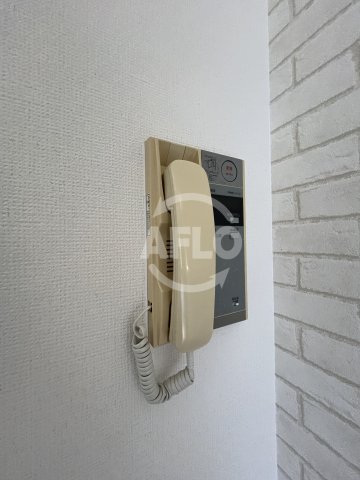 セキュリティ　リュミエール江坂　インターホン