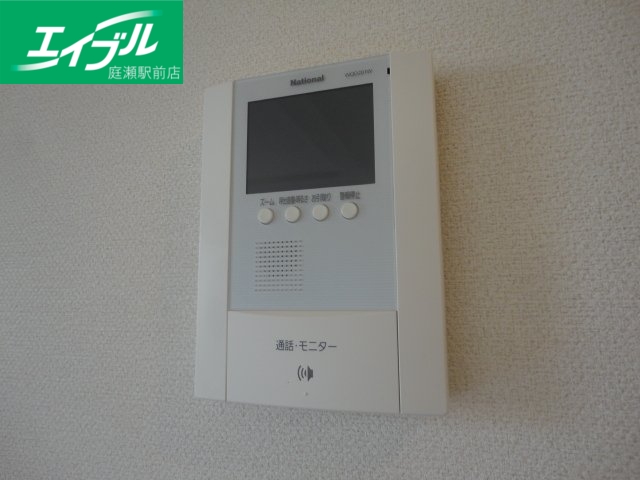 セキュリティ　モニター付きインターホン