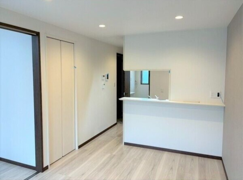 居室・リビング　図面と現状に相違がある場合には現状を優先