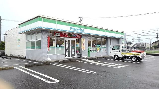 コンビニ　ファミリーマート　大分小佐井店（コンビニ）まで650m