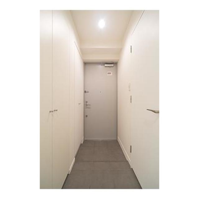 玄関　※写真は同タイプ住戸です。