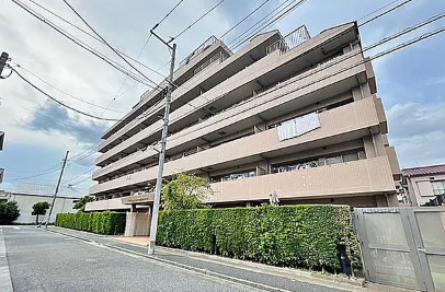 建物外観　外はこのようになっています