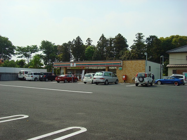 コンビニ　セブンイレブン深谷南通り店（コンビニ）まで529m