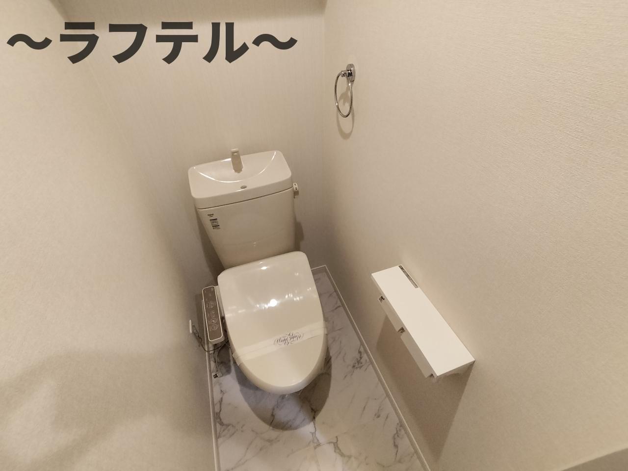 トイレ　別号室イメージ、ロフトはありません。