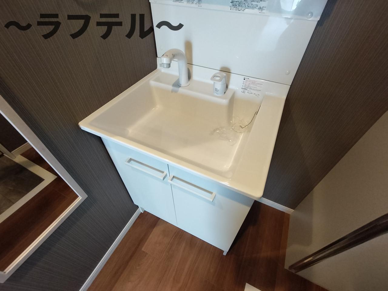 洗面設備　別号室イメージ、ロフトはありません。