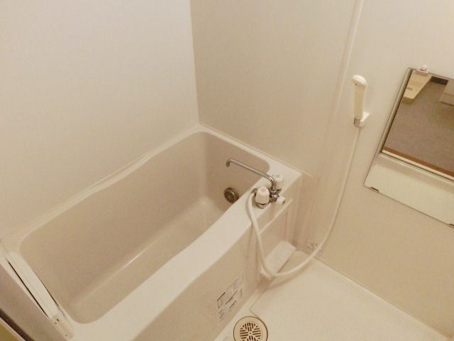 バス・シャワールーム　追焚できます