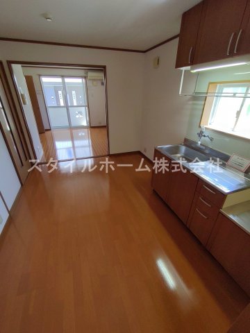 居室・リビング　別部屋写真です。