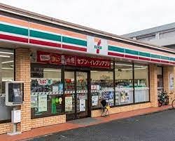コンビニ　セブンイレブン 足立保木間3丁目店（コンビニ）まで575m