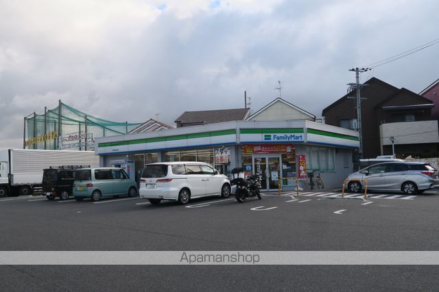 コンビニ　ファミリーマート葛の葉町北店（コンビニ）まで434m