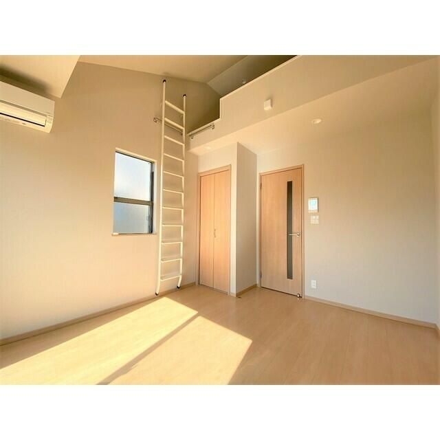 眺望　■ロフト３．９ 帖