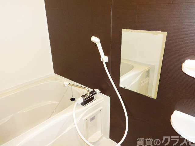 バス・シャワールーム　お風呂で一日の疲れをお取りくださいませ☆