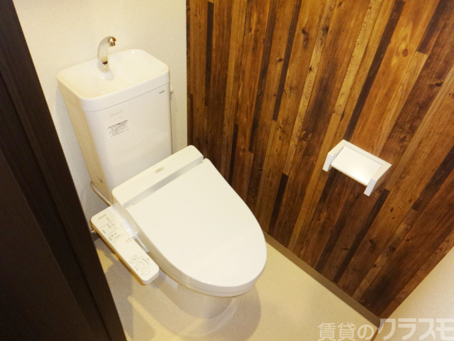 トイレ　トイレも綺麗にお使いいただけると思います。