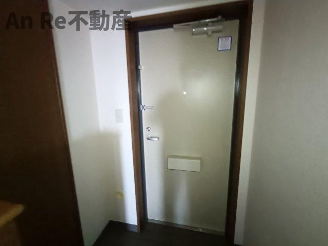 玄関　別部屋イメージ写真