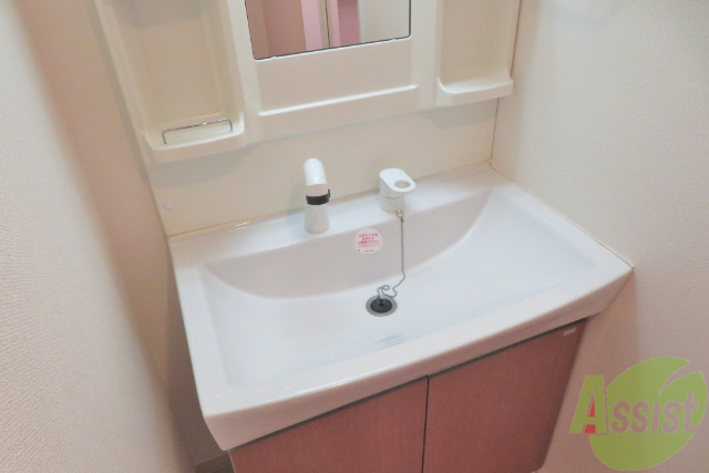 洗面設備　（参考写真）キレイな洗面所でいいスタートがきれそうですね