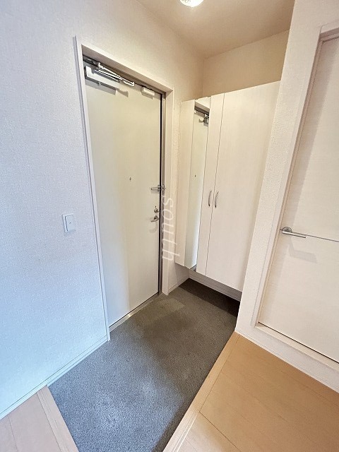 玄関　シューズＢＯＸ付きの玄関