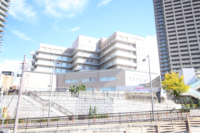 病院　関西医科大学香里病院（病院）まで380m