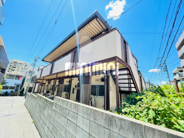 建物外観　閑静な住宅街にある建物です