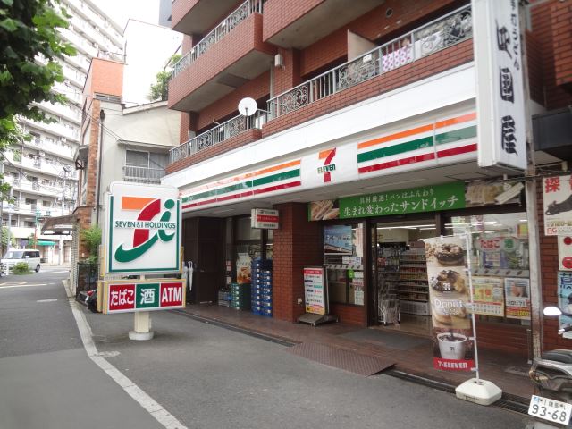 コンビニ　セブンイレブン（コンビニ）まで160m