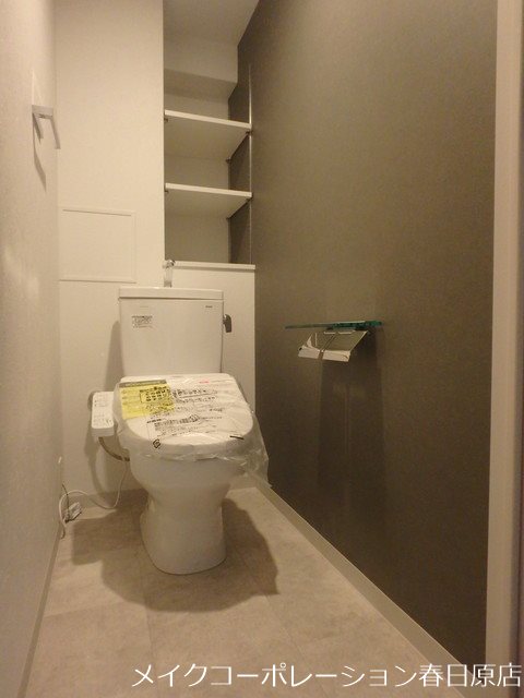 トイレ　写真は同型タイプ