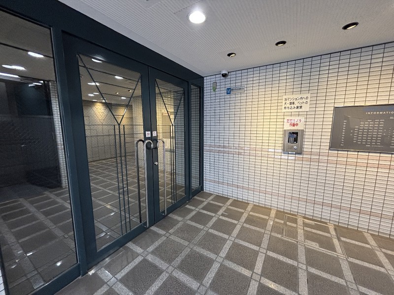 エントランス