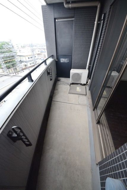 バルコニー　★日当たりのいいバルコニー付きです★