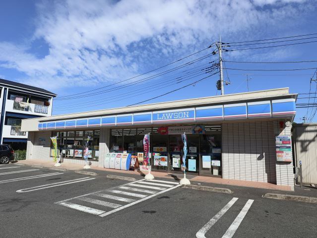 コンビニ　ローソン横浜新栄町店（コンビニ）まで409m