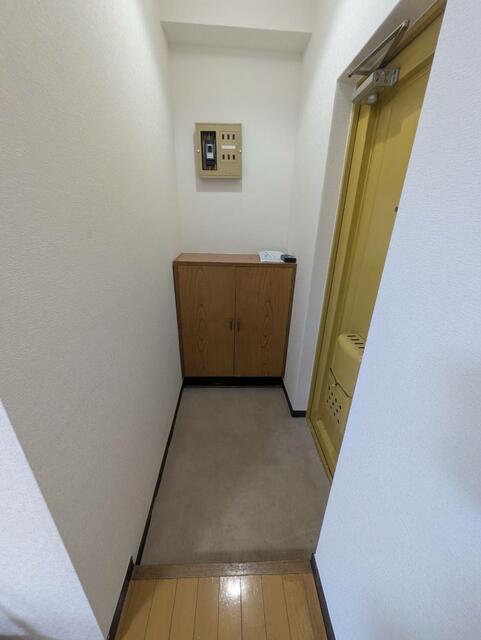 玄関　１００５号室