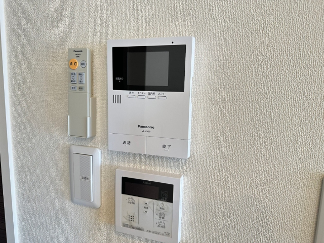 セキュリティ　モニターホンで来客も安心です