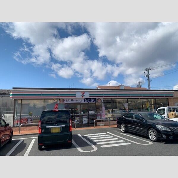 その他　セブンイレブン春日井気噴町北店(325m)