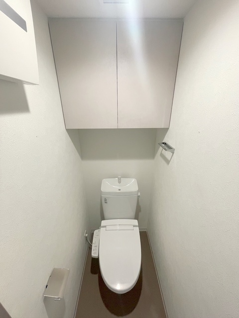 トイレ　同施工の参考写真です