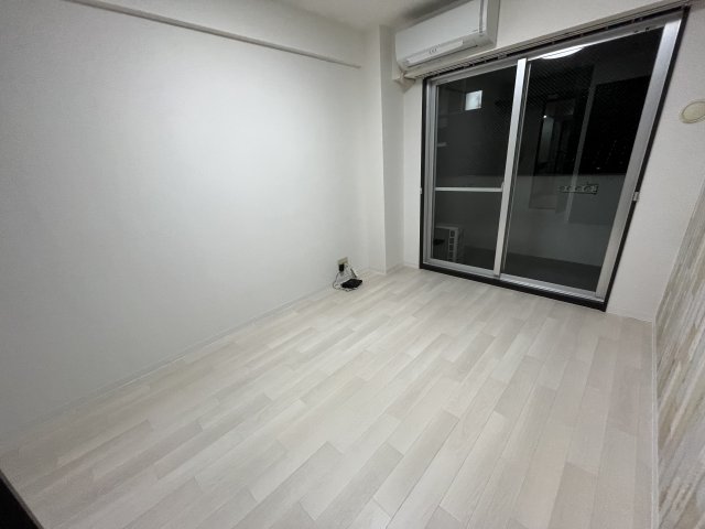 居室・リビング　東向き6帖の洋室です♪