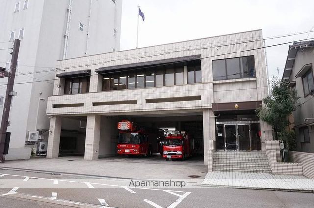 その他　金沢市消防局金沢市駅西消防署玉川出張所（その他）まで178m