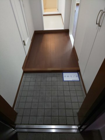 ハイムプロミネンス宝塚の玄関写真